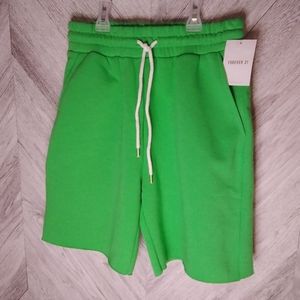 Forever 21 Women's Fleece Elastic Bermuda Sweatshorts Sz: S Jelly Bean (Green)